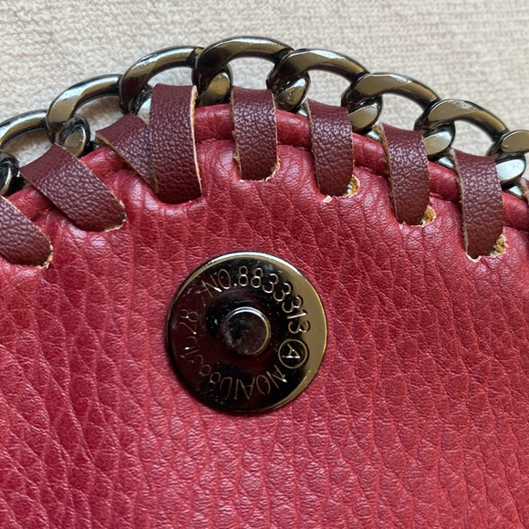 SONDRA ROBERTS SQUARED Flap Purse, Rusty Red, Adjustable Strap Inside Zip Pocket - Picture 7 of 13